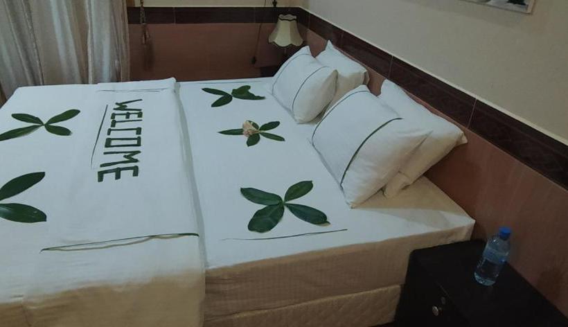 پانسیون Marinabay Villa Himandhoo