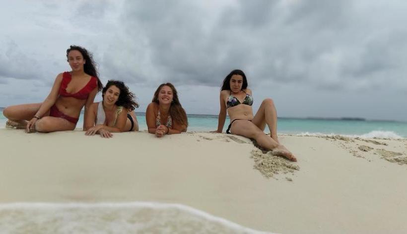 پانسیون Marinabay Villa Himandhoo