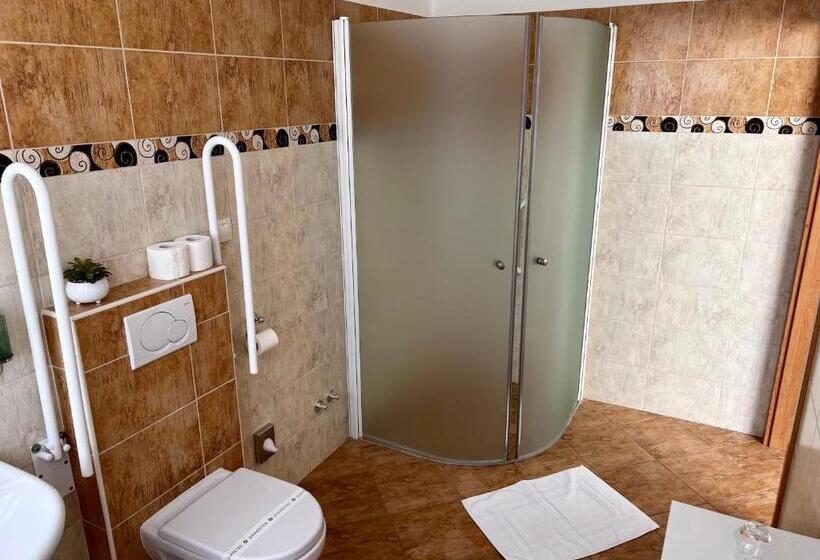 بنسيون Tišnovská Rychta