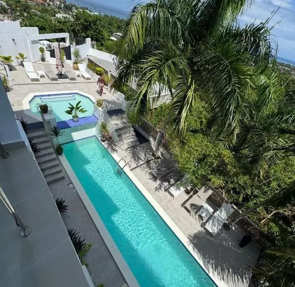 هتل Kainos Tropical Boutique