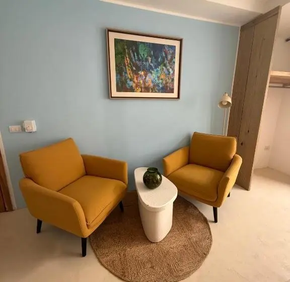 هتل Kainos Tropical Boutique