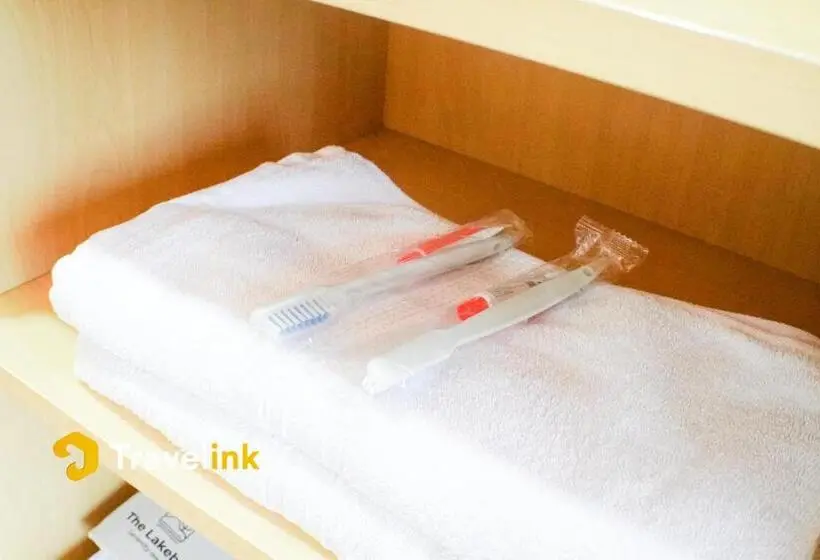 ホテル The Lakebox Menjer By Travelink