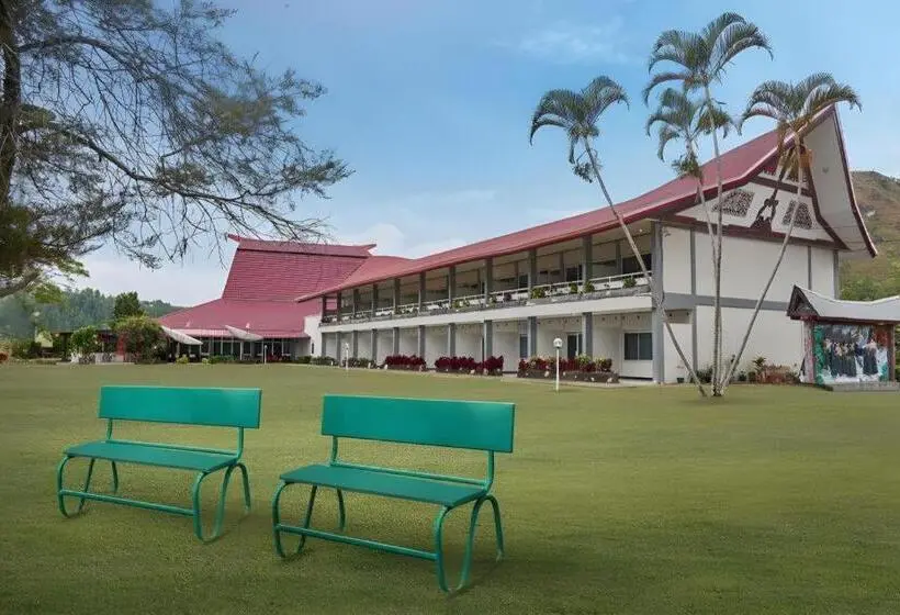 استراحتگاه Patra Parapat