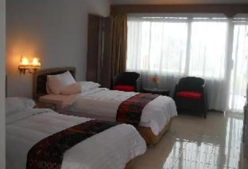 استراحتگاه Patra Parapat