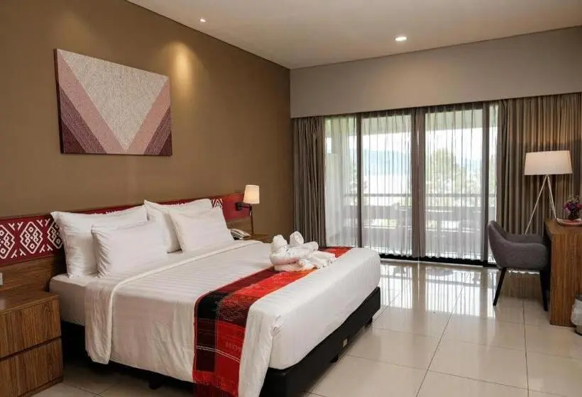 استراحتگاه Patra Parapat