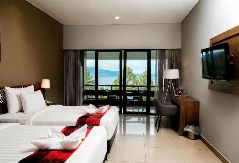 استراحتگاه Patra Parapat