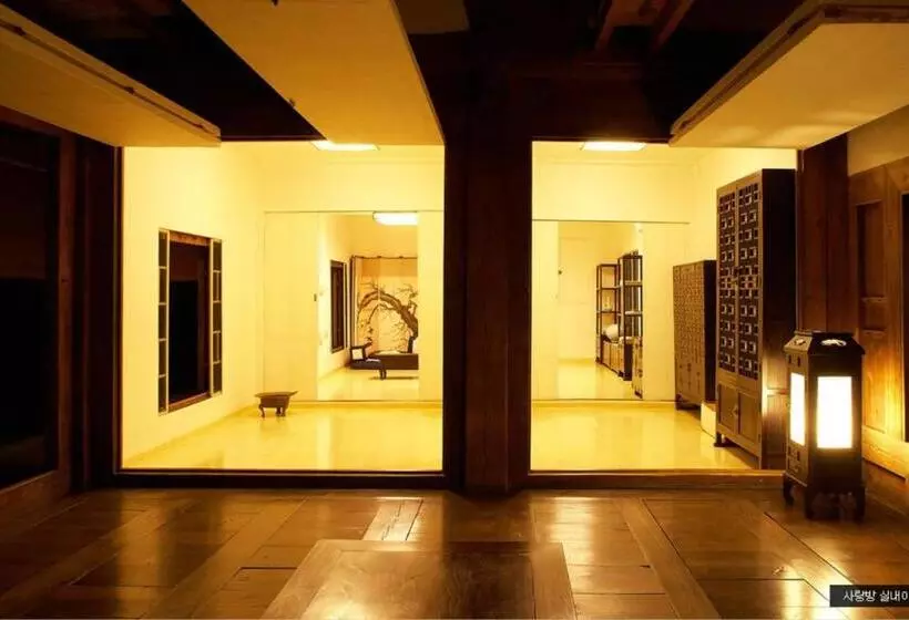 تختخواب و صبحانه Bukchondaek