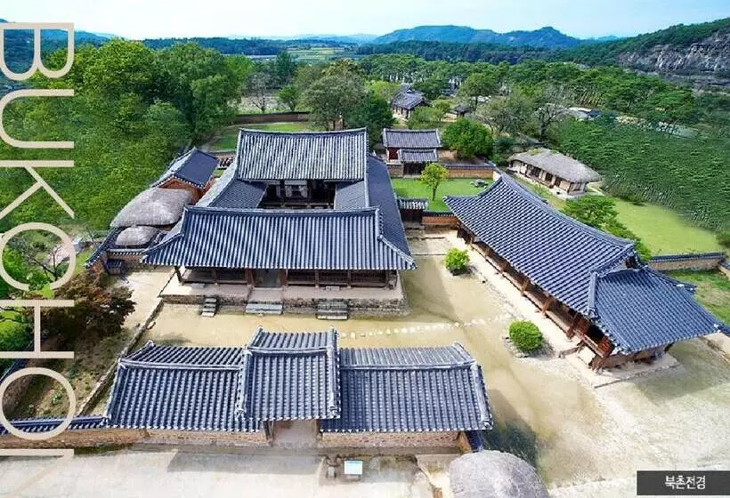 تختخواب و صبحانه Bukchondaek