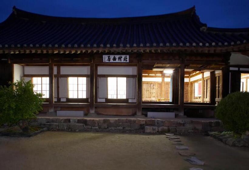 Bed and Breakfast Bukchondaek