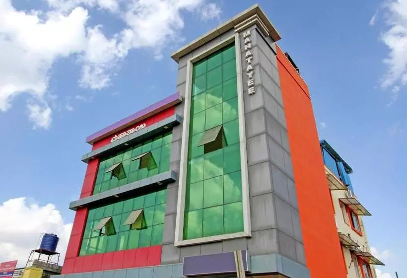 ホテル Oyo 27879 Mysuru Inn