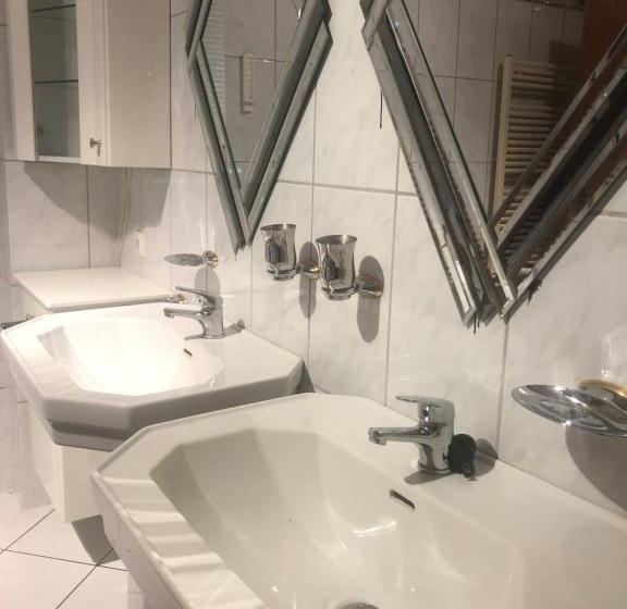 Pension Highway Löhne