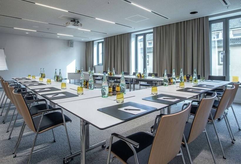 בית מלון כפרי Hilton Garden Inn Mannheim