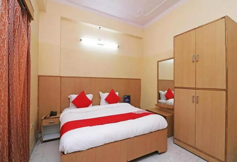 Super Hotel O Akbar Palace