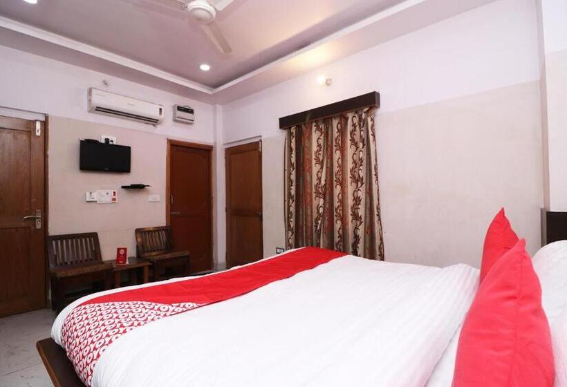 Super Hotel O Akbar Palace