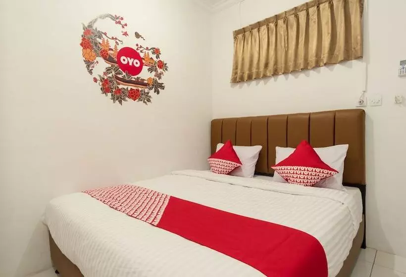 ホテル Oyo 356 Titipapan Residence