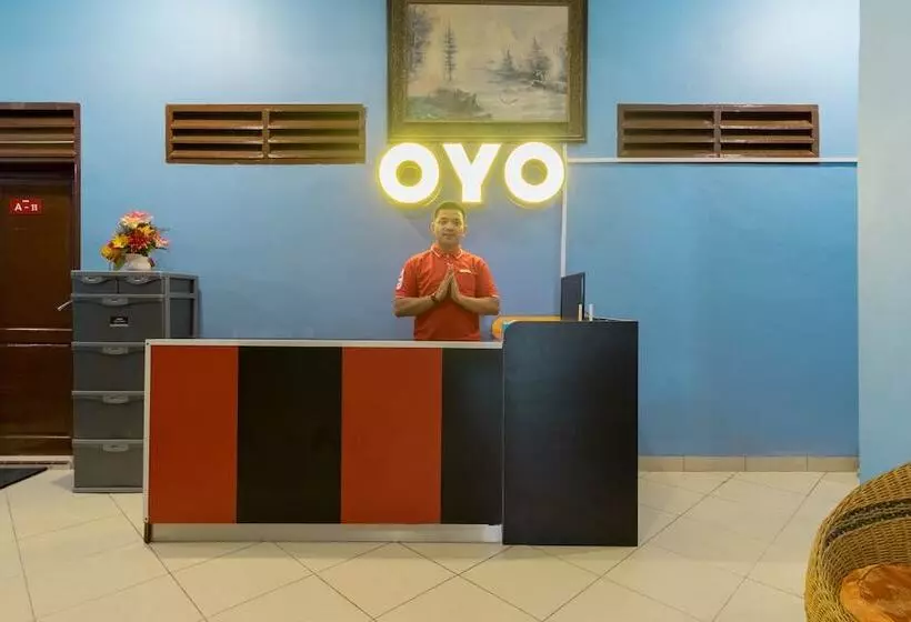 ホテル Oyo 356 Titipapan Residence