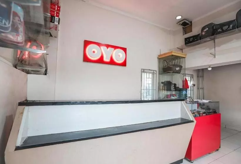 ホテル Oyo 387 Alfa Residence