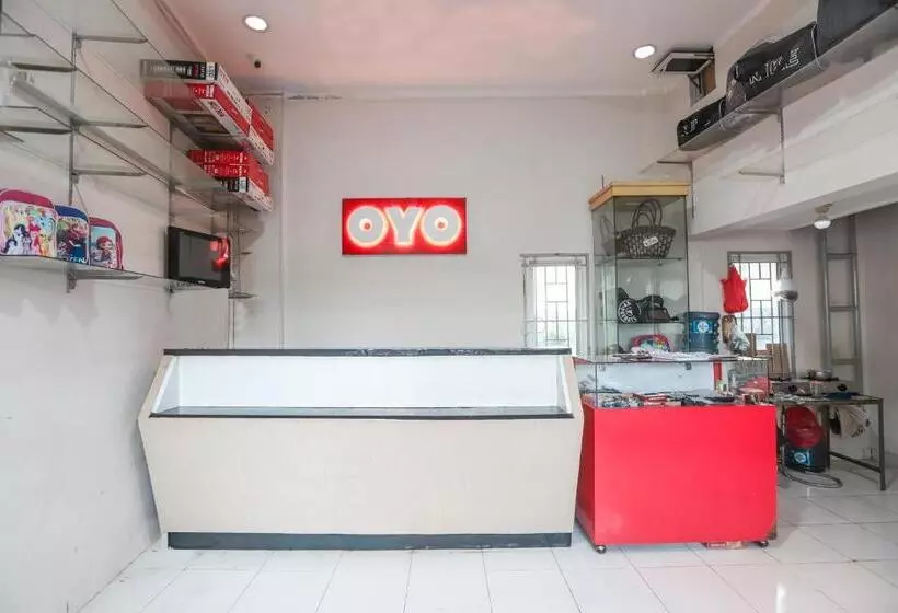 ホテル Oyo 387 Alfa Residence