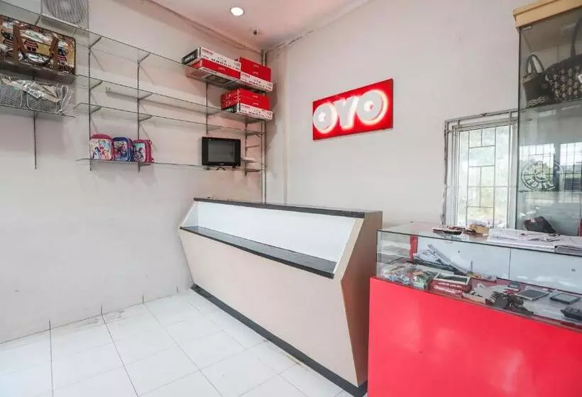 ホテル Oyo 387 Alfa Residence