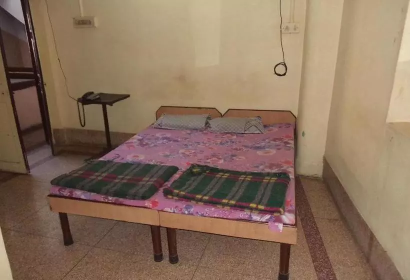 هتل Vijay Palace
