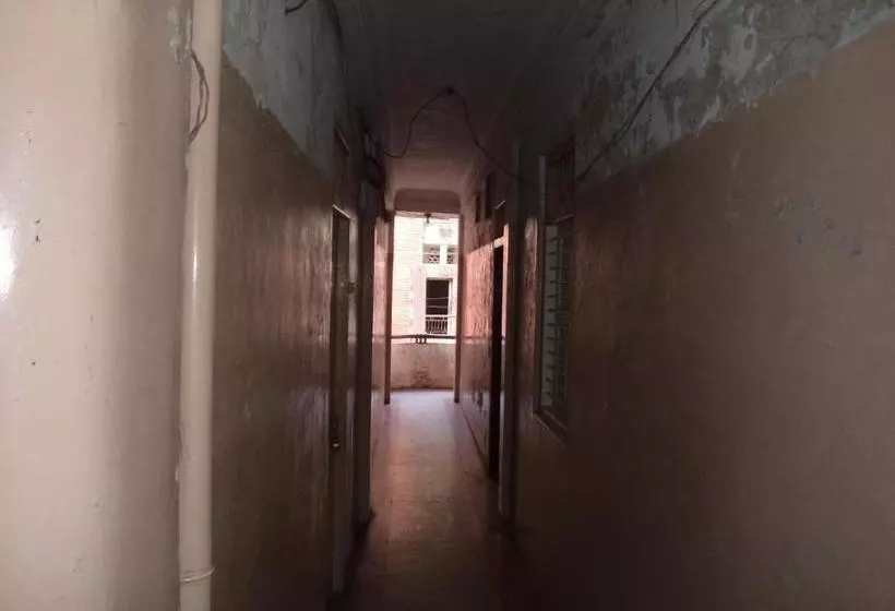 هتل Vijay Palace