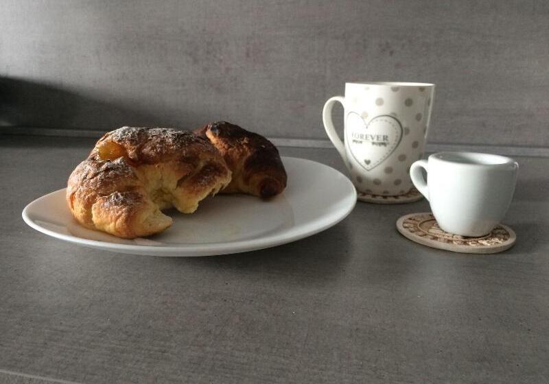 펜션 In Centros Vicino Cefalu Selfchekin