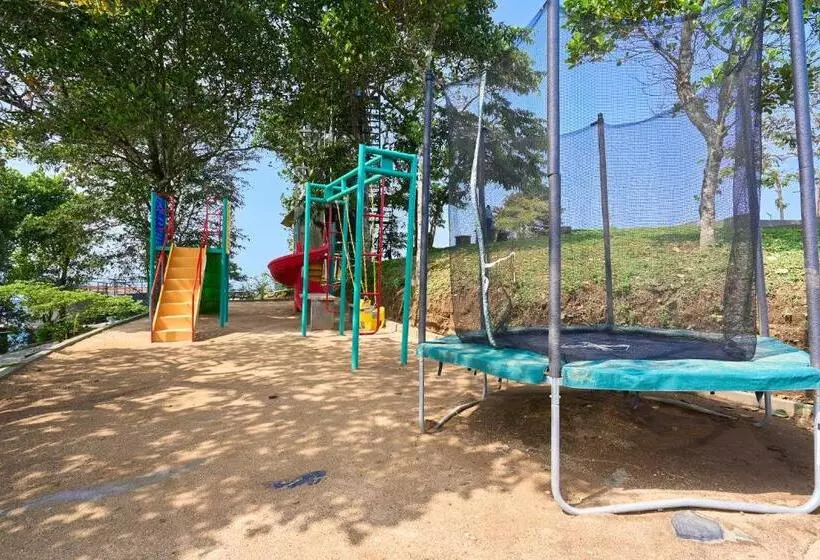 Haze And Kites Resort Munnar