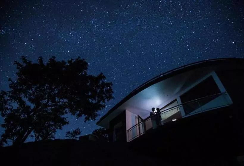 Haze And Kites Resort Munnar