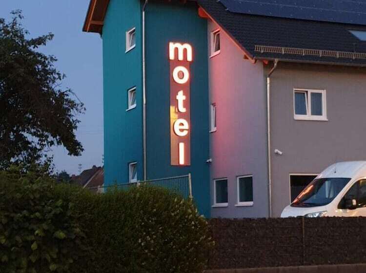 Anja S Motel