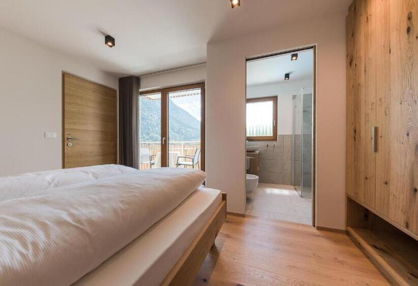 Aparthotel Abiná Lana Höhe