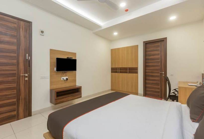 Hotel Edition O 300066 Mahipalpur