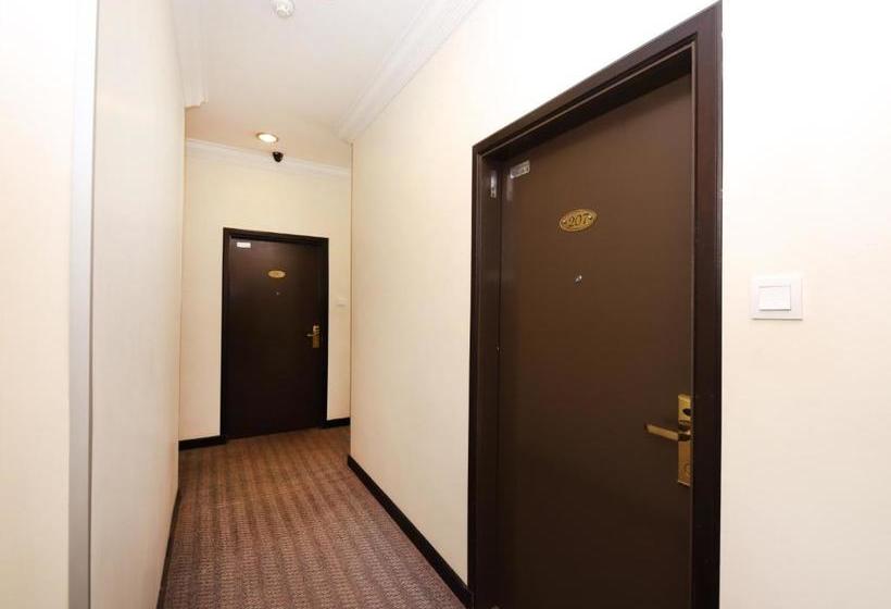 فندق Oyo 750 Comfort