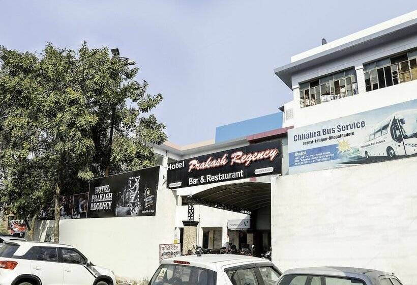 Oyo 28071 Hotel Prakash Regency