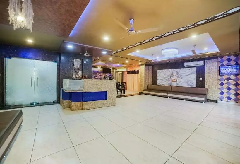 Oyo 28141 Hotel Mamta Paradise