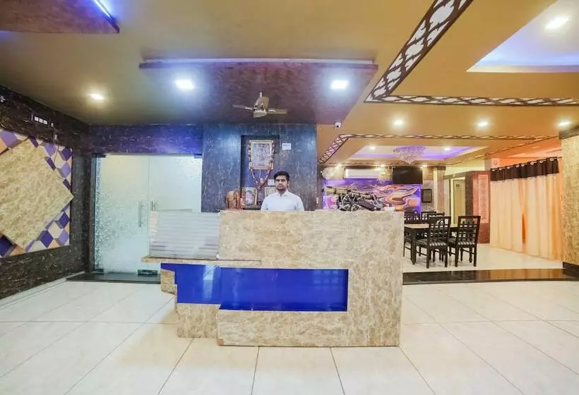Oyo 28141 Hotel Mamta Paradise
