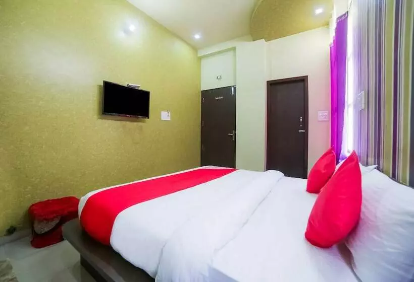 Oyo 28141 Hotel Mamta Paradise