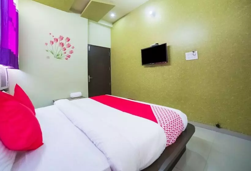 Oyo 28141 Hotel Mamta Paradise