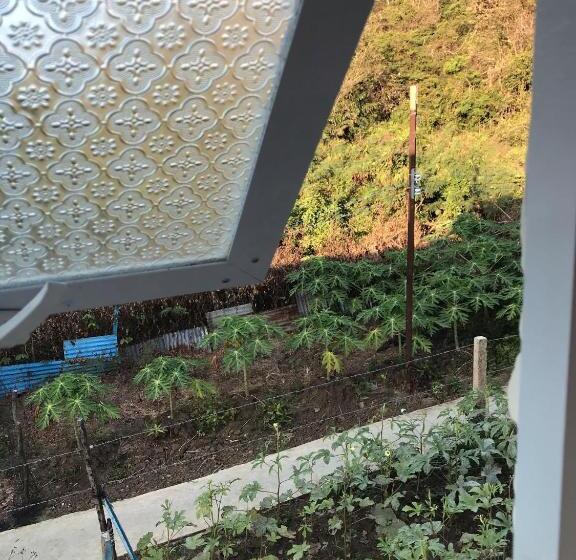 پانسیون Pun Corner Homestay