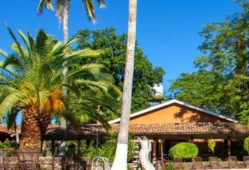 هتل Hacienda Gualiqueme