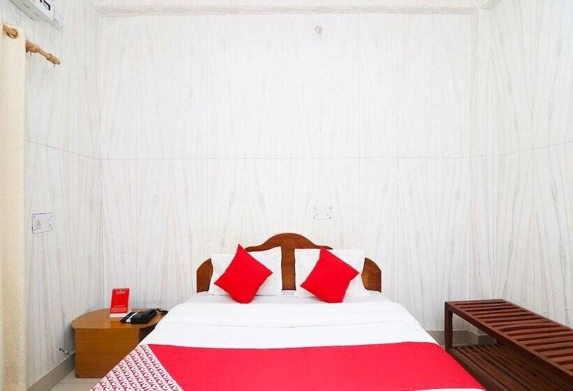 فندق Oyo 27935 Riverview Resort