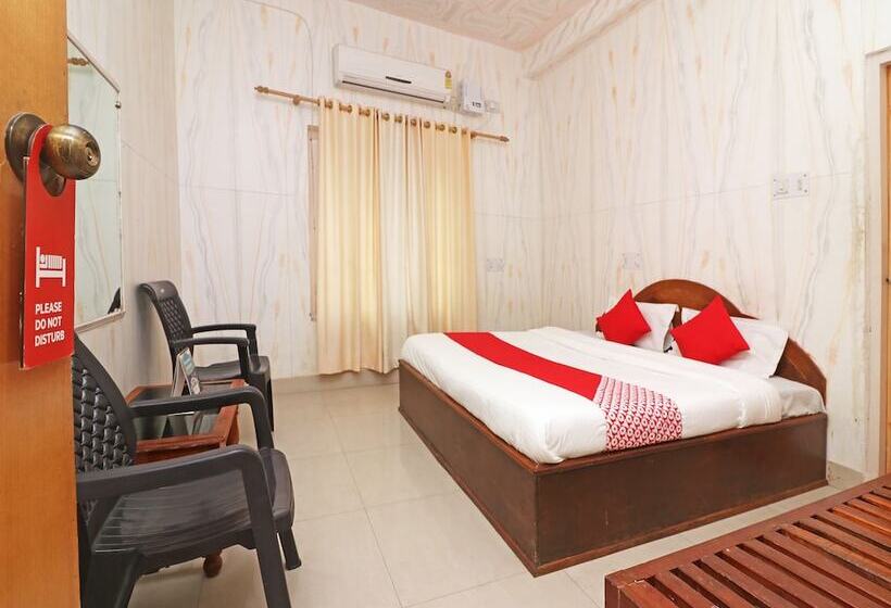 فندق Oyo 27935 Riverview Resort