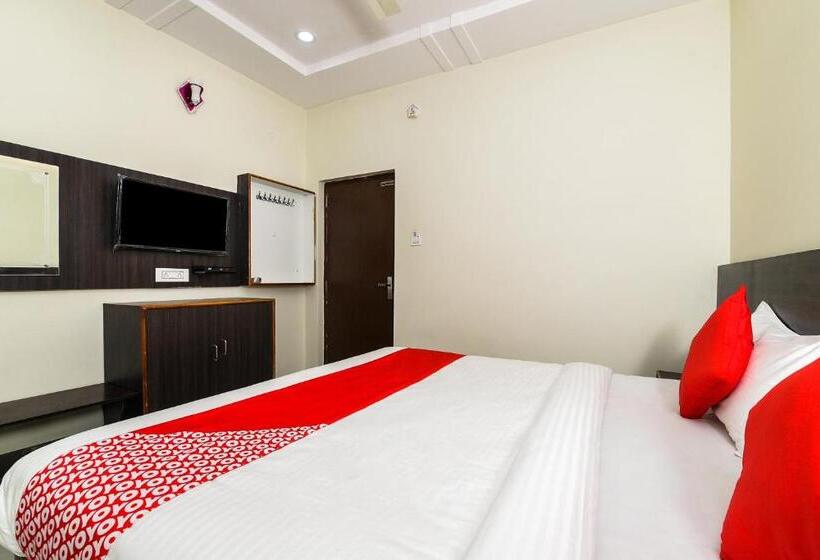 Oyo 27635 Hotel Haripriya