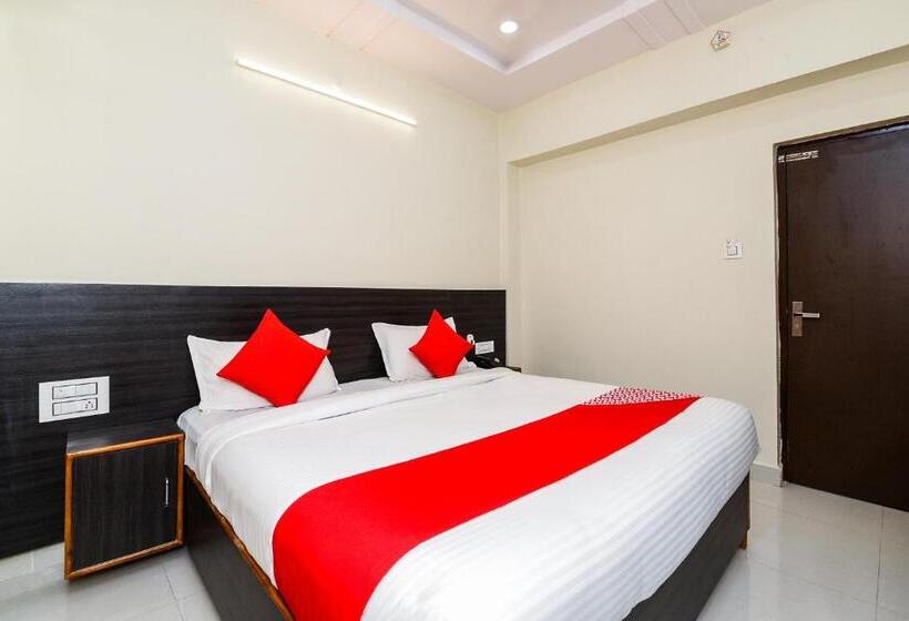 Oyo 27635 Hotel Haripriya