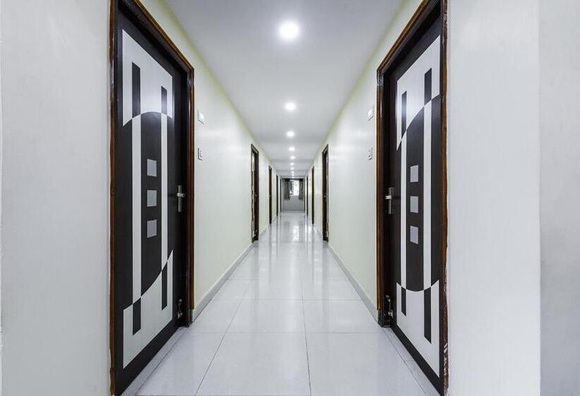 Oyo 27635 Hotel Haripriya