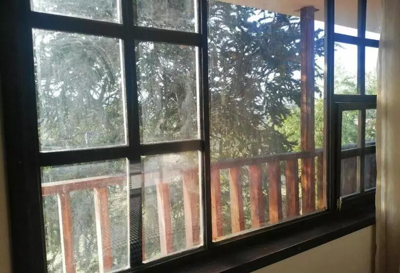 هاستل Hostería El Tisaleño