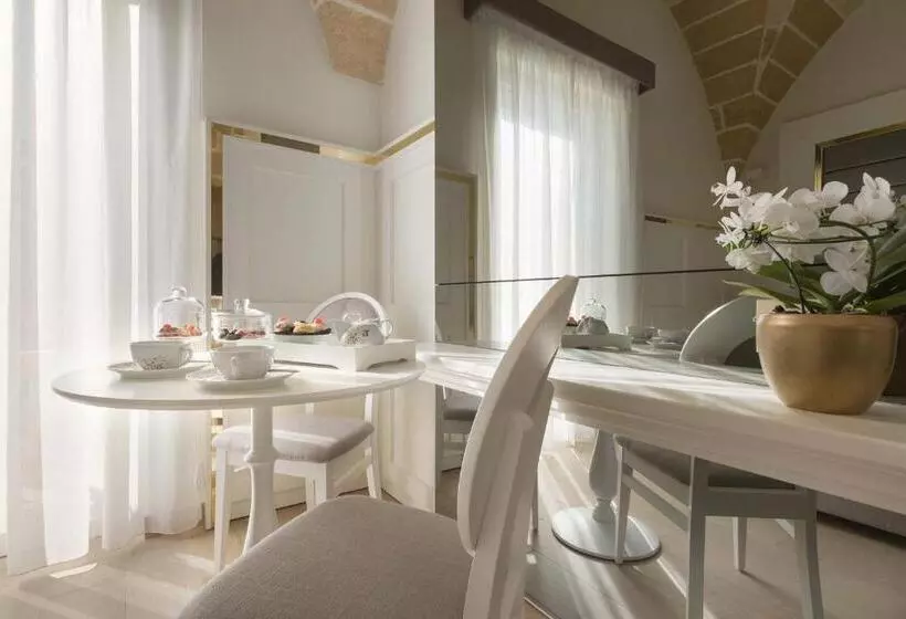 ベッドアンドブレックファースト Acquaviva Suites