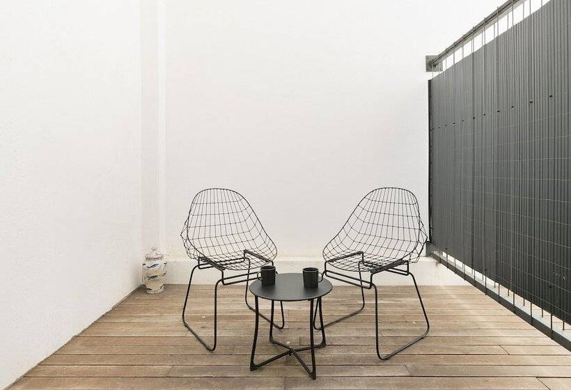 ホテル Arte Suites By Olala Homes