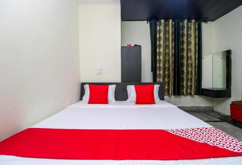 Hotell Oyo 17328 New Friends