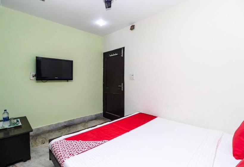 Hotel Oyo 17328 New Friends