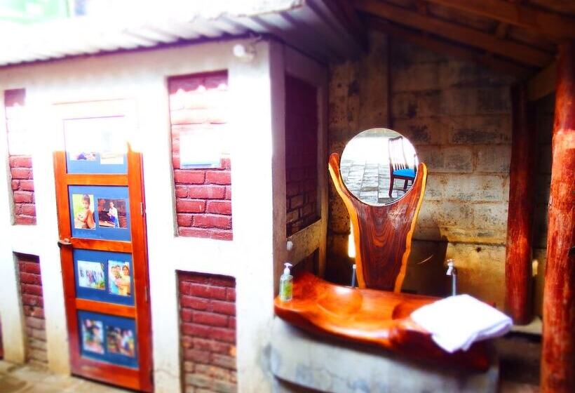 هتل Casa Benjamin Linder